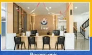 Reception desk
